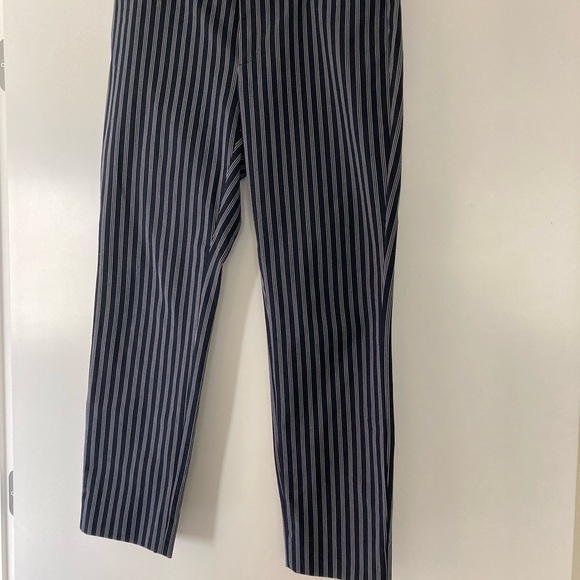Banana Republic Stripped Pant - Picture 11 of 12